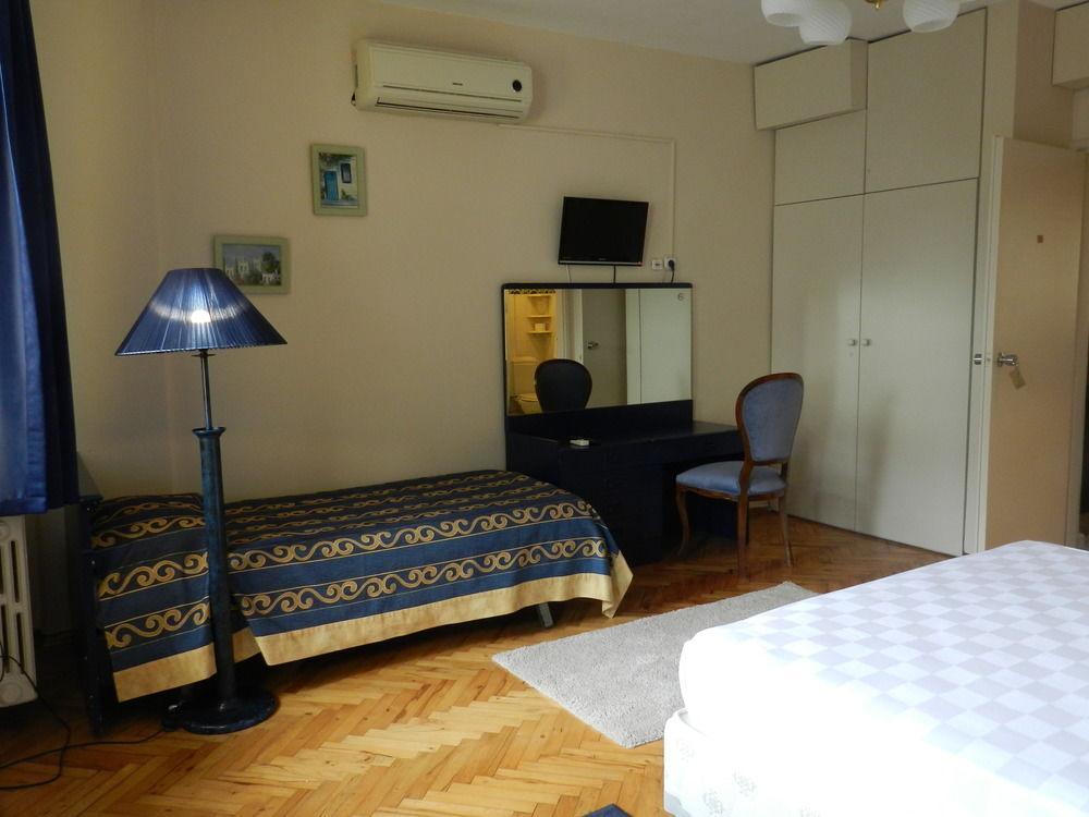 Berk Guest House - Grandma'S House Estambul Exterior foto